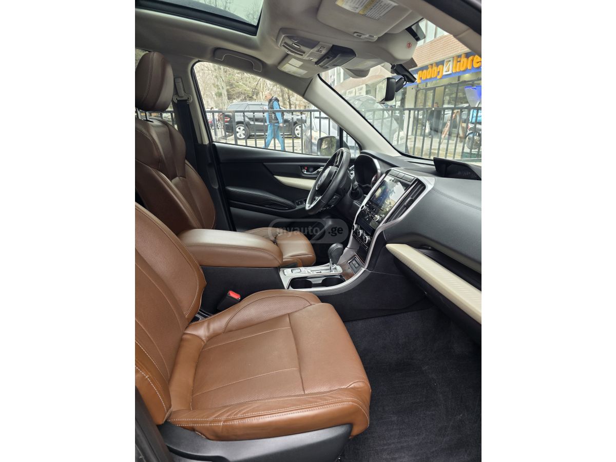 Subaru Limited All-Wheel Drive CVT — миниатюра 8