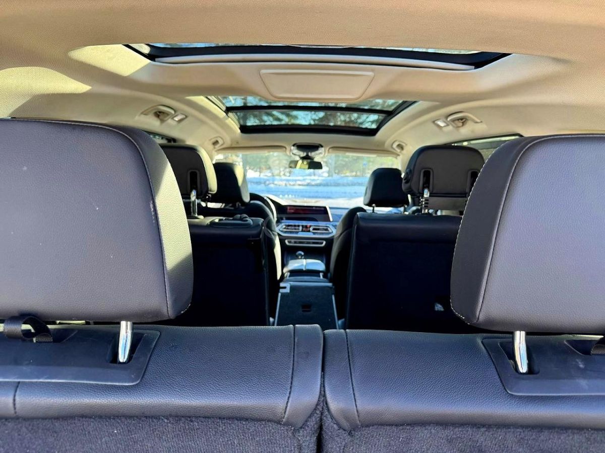BMW X7 - фото 9