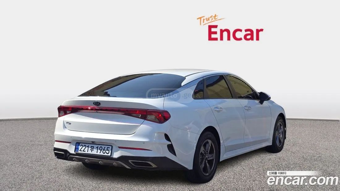 Kia Optima - фото 2