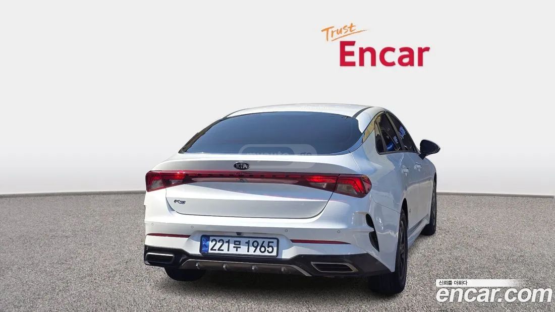 Kia Optima - фото 4