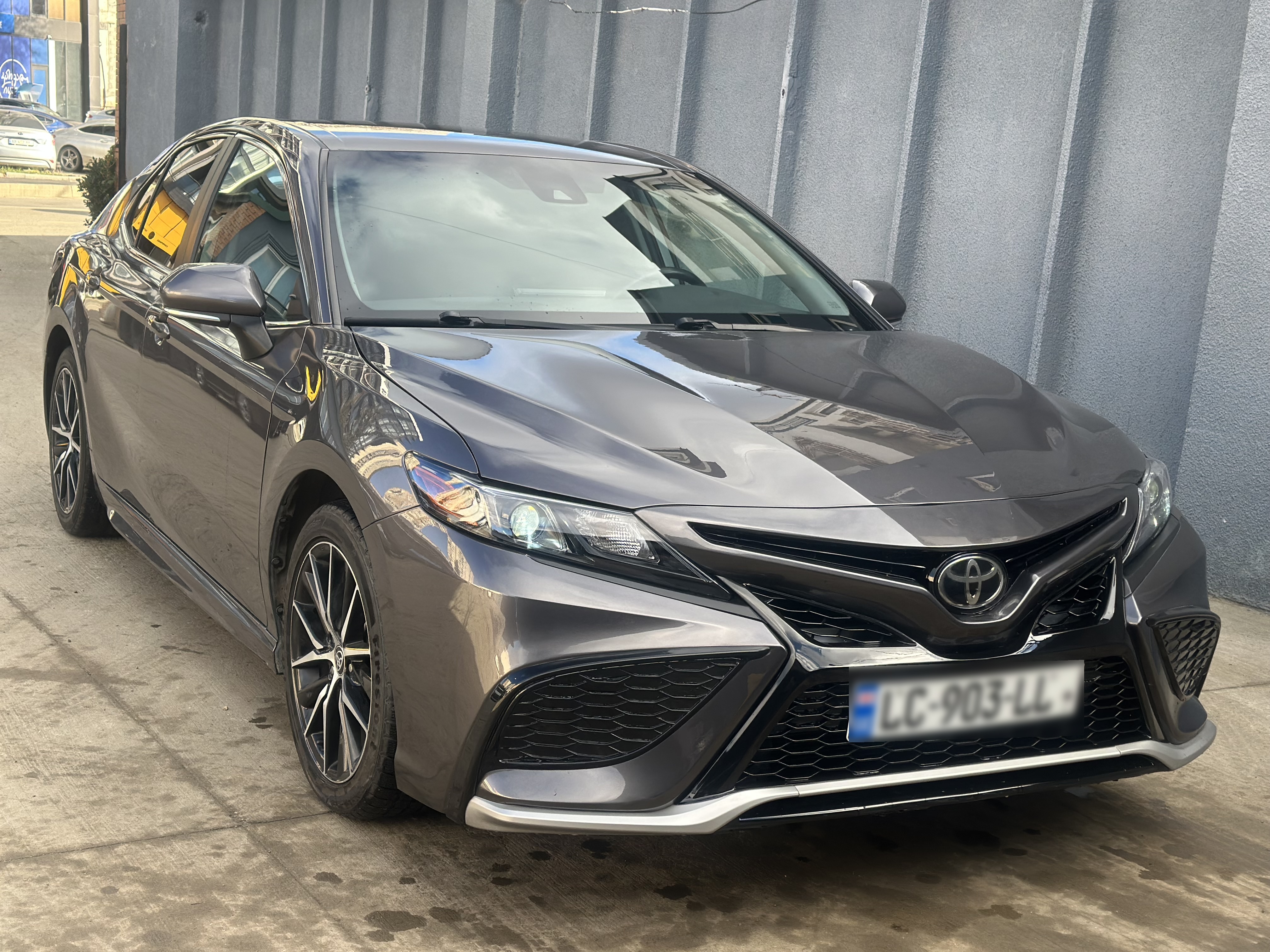 Toyota Camry - фото 6