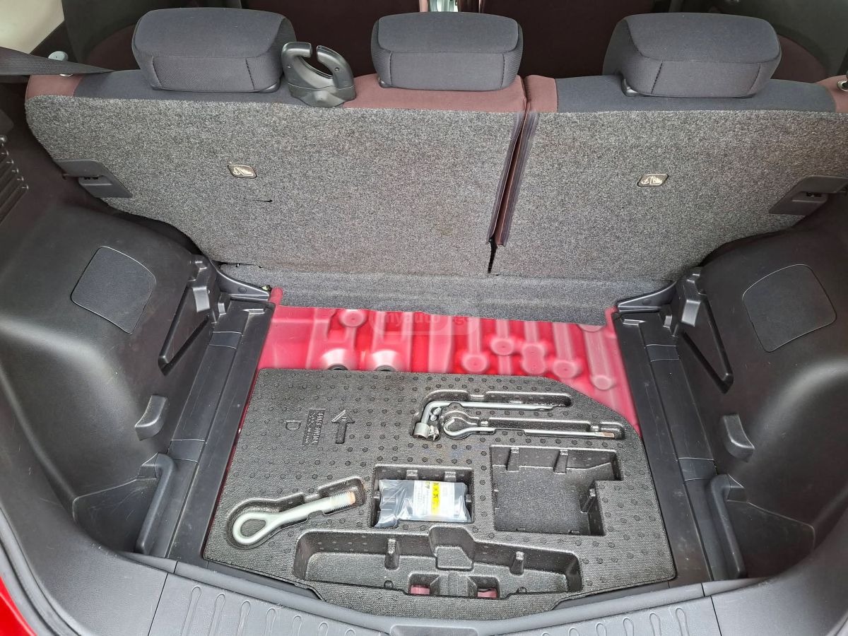 Nissan Note - фото 5