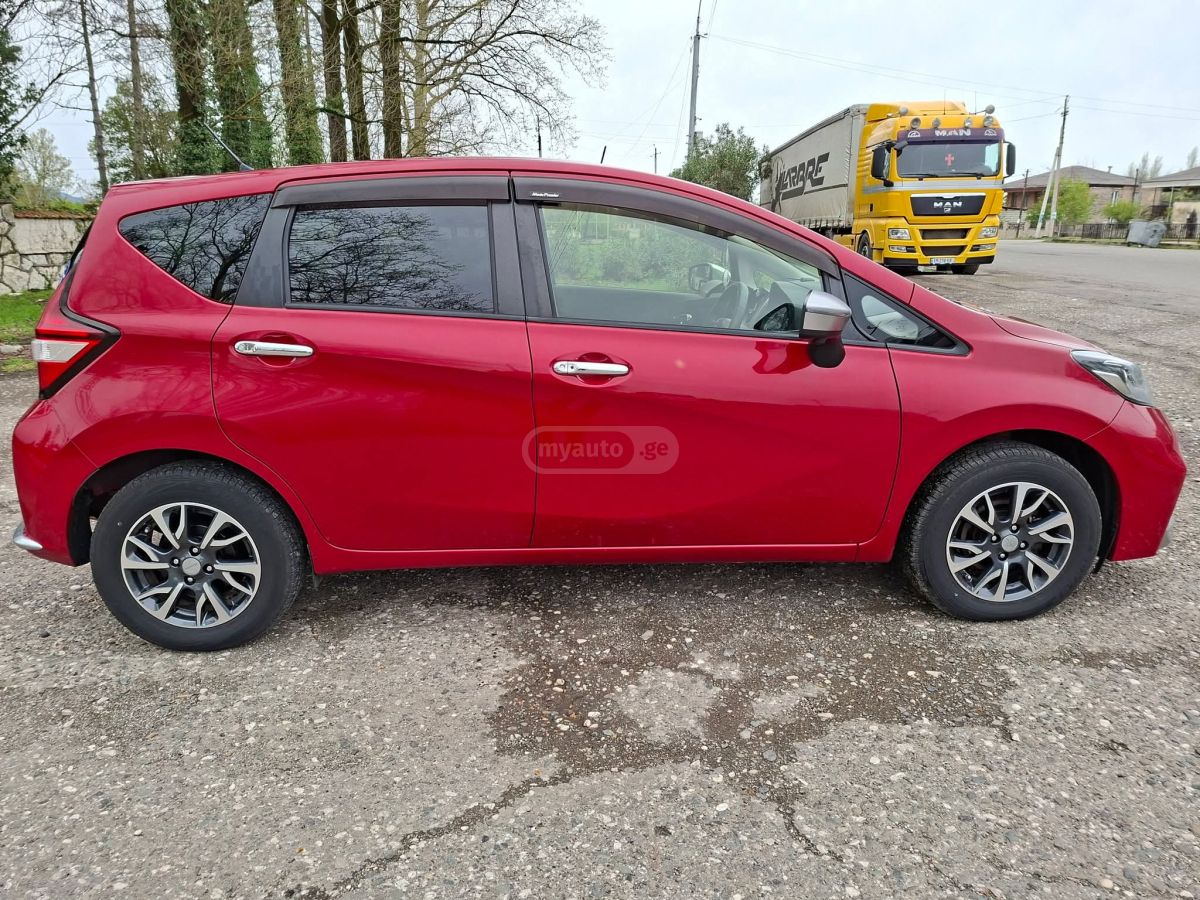 Nissan Note - фото 6