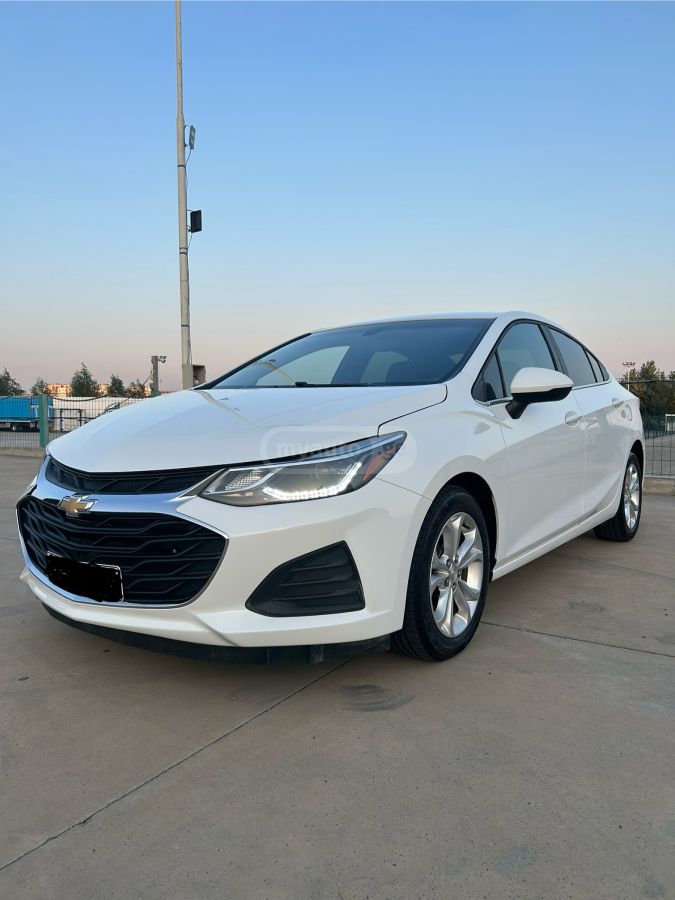 Chevrolet Cruze - фото 5