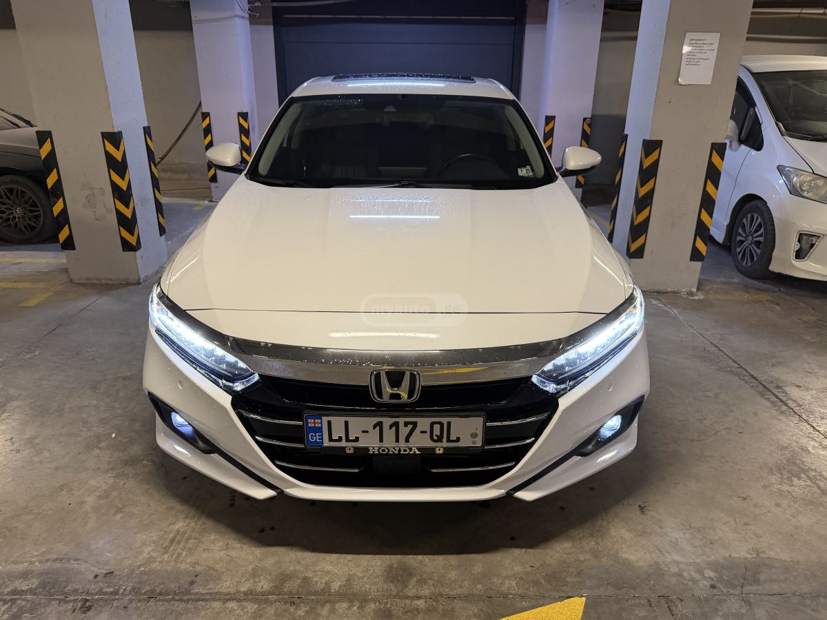 Honda Accord - фото 1