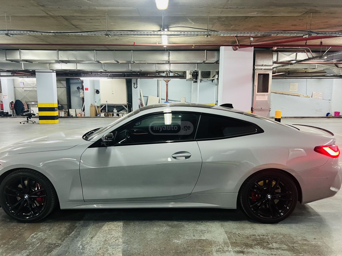 BMW M440 - фото 1