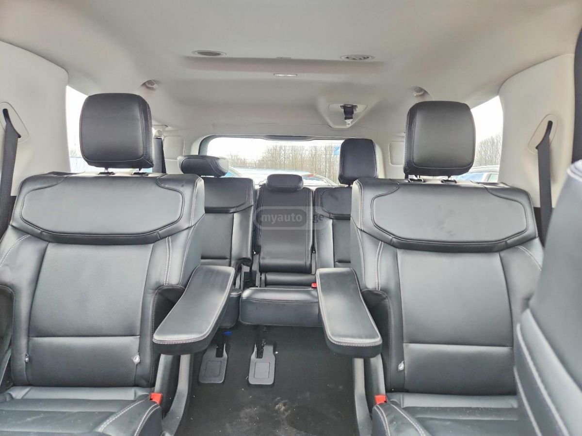 Ford Expedition 2025 — миниатюра 10