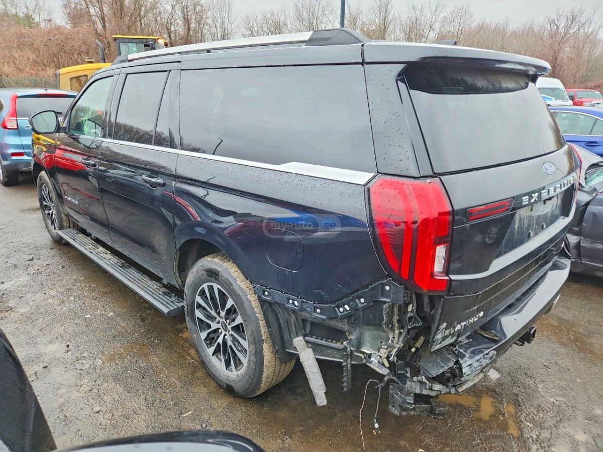 Ford Expedition 2025 — миниатюра 2