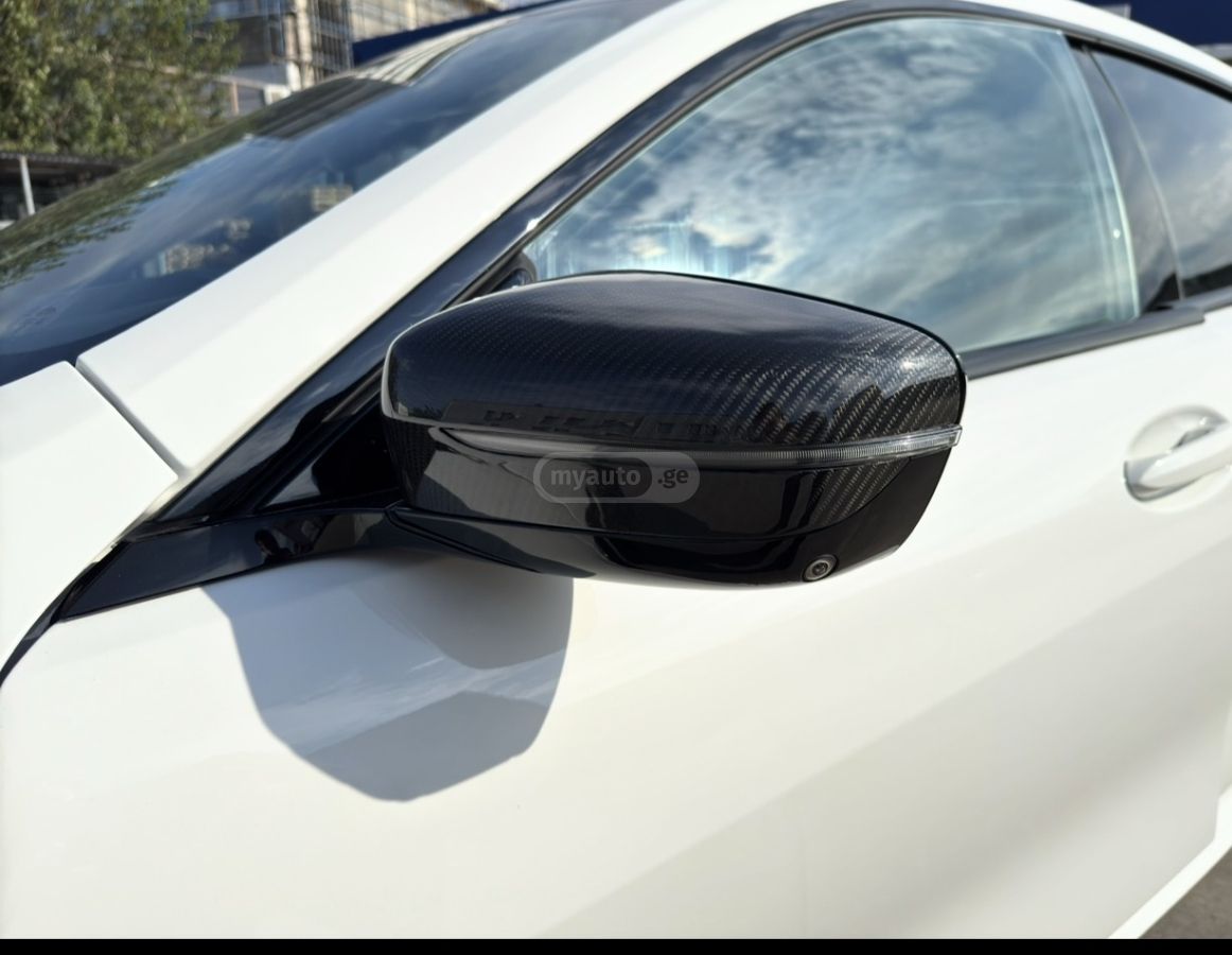 BMW Competition 4dr All-Wheel Driv — миниатюра 10