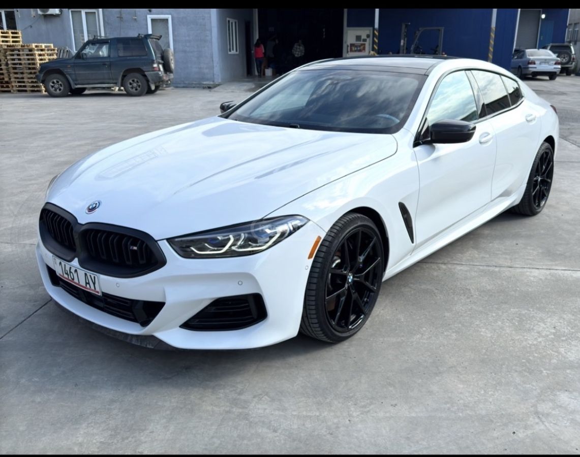 BMW Competition 4dr All-Wheel Driv — миниатюра 2