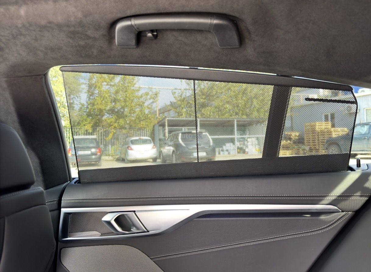 BMW Competition 4dr All-Wheel Driv — миниатюра 9