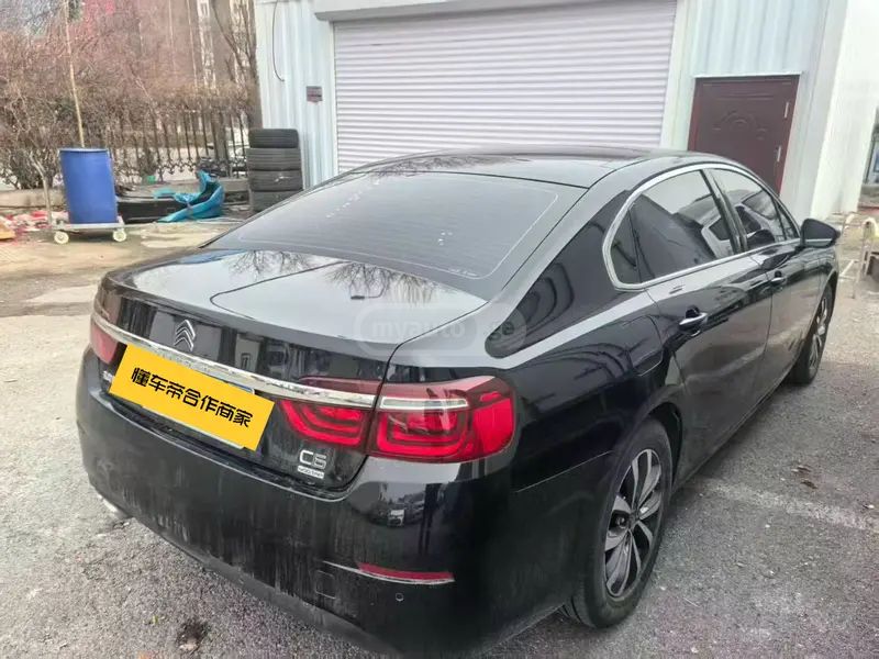 Citroen C6 2021 — миниатюра 4