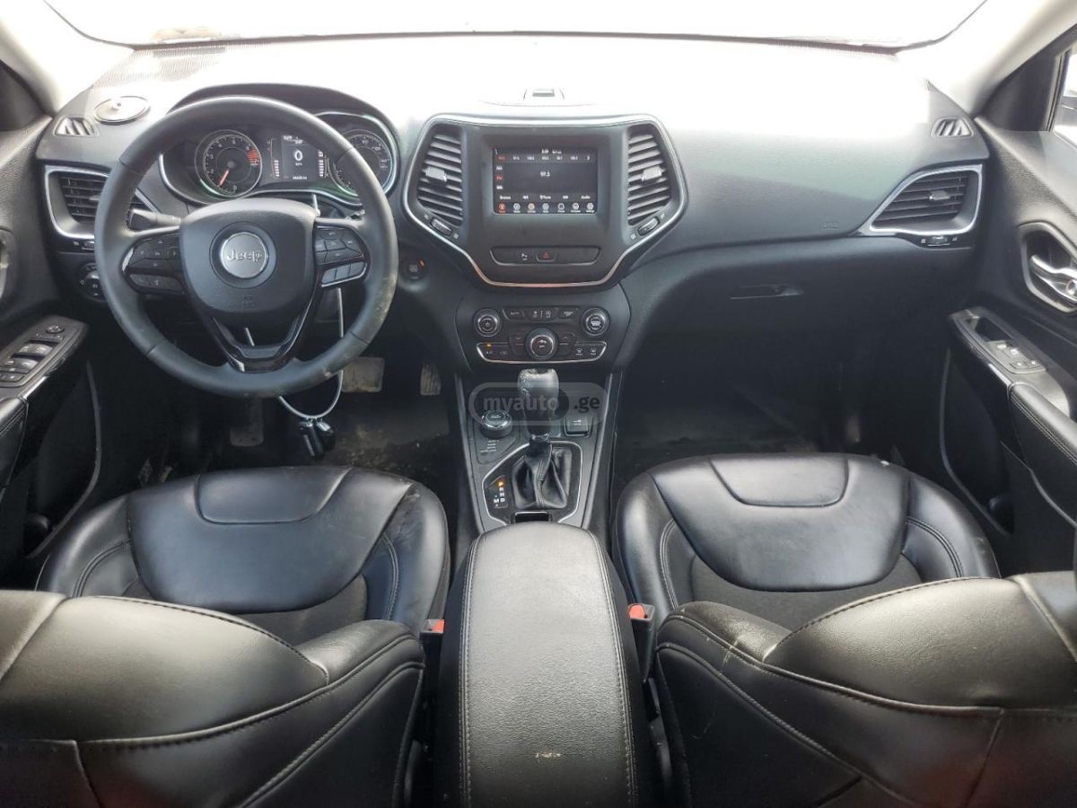 Jeep Cherokee - фото 8