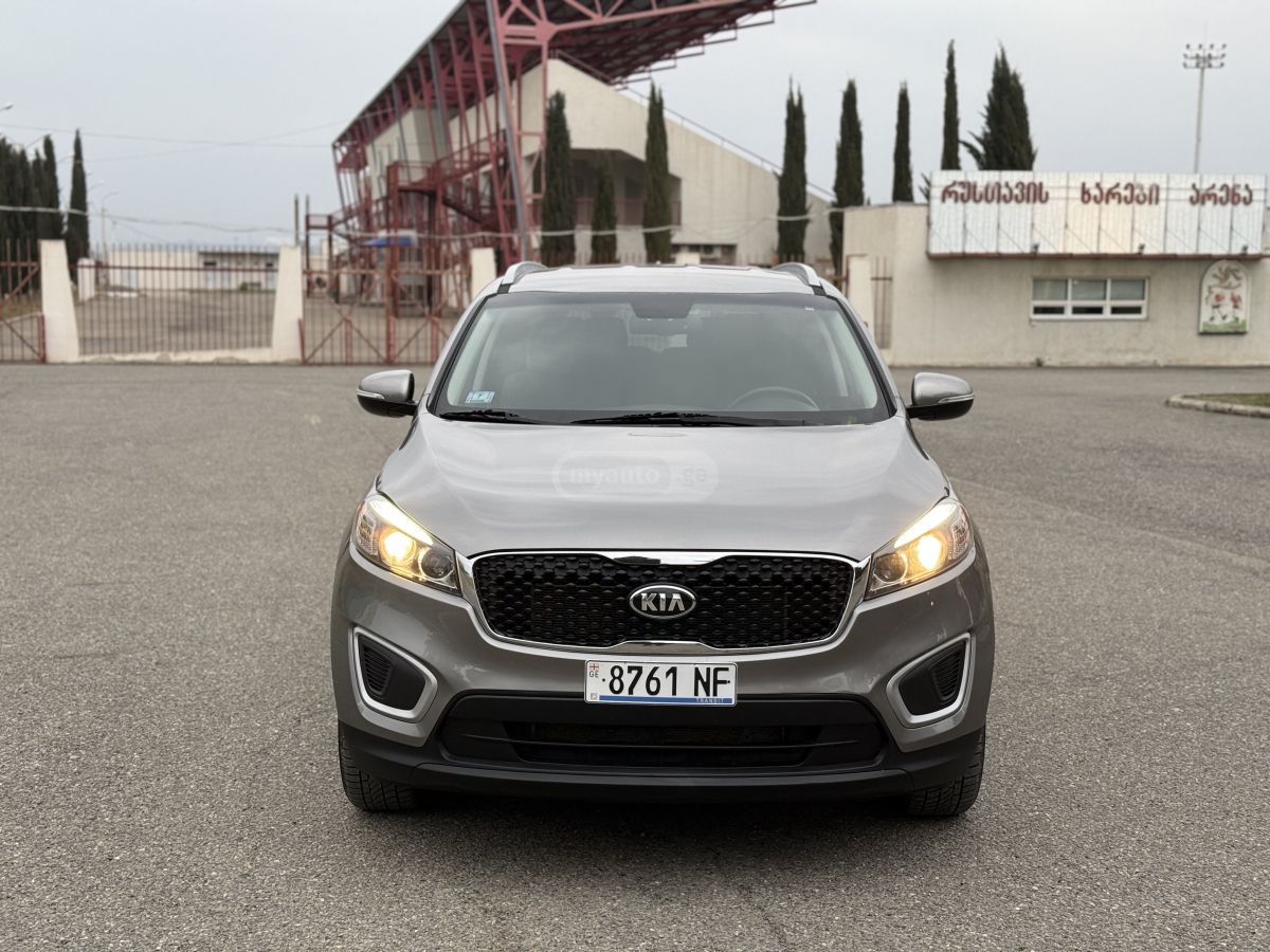 Kia Sorento - фото 4