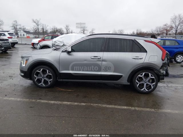 Kia Niro - фото 8