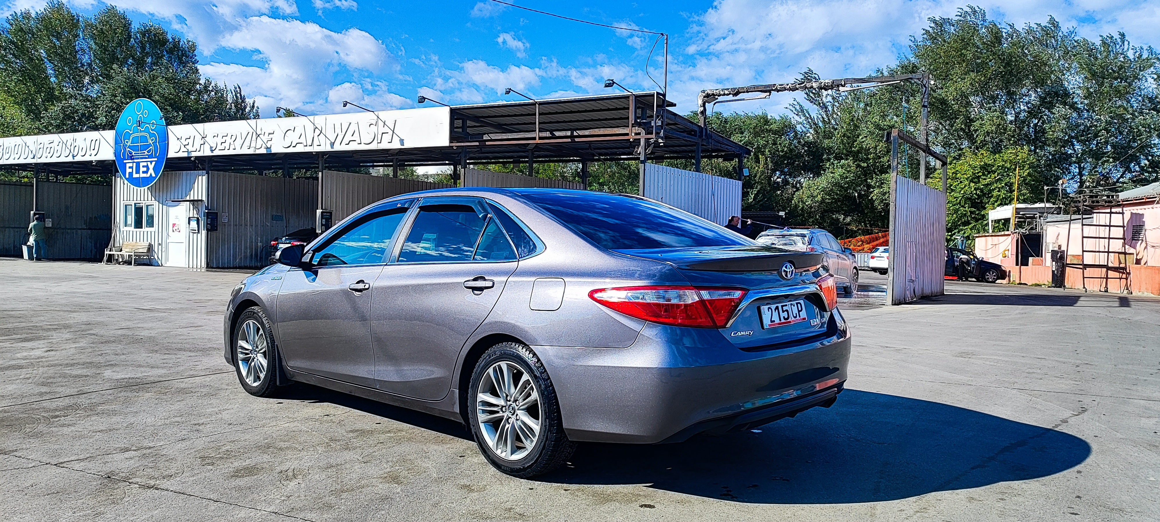 Toyota Camry - фото 4