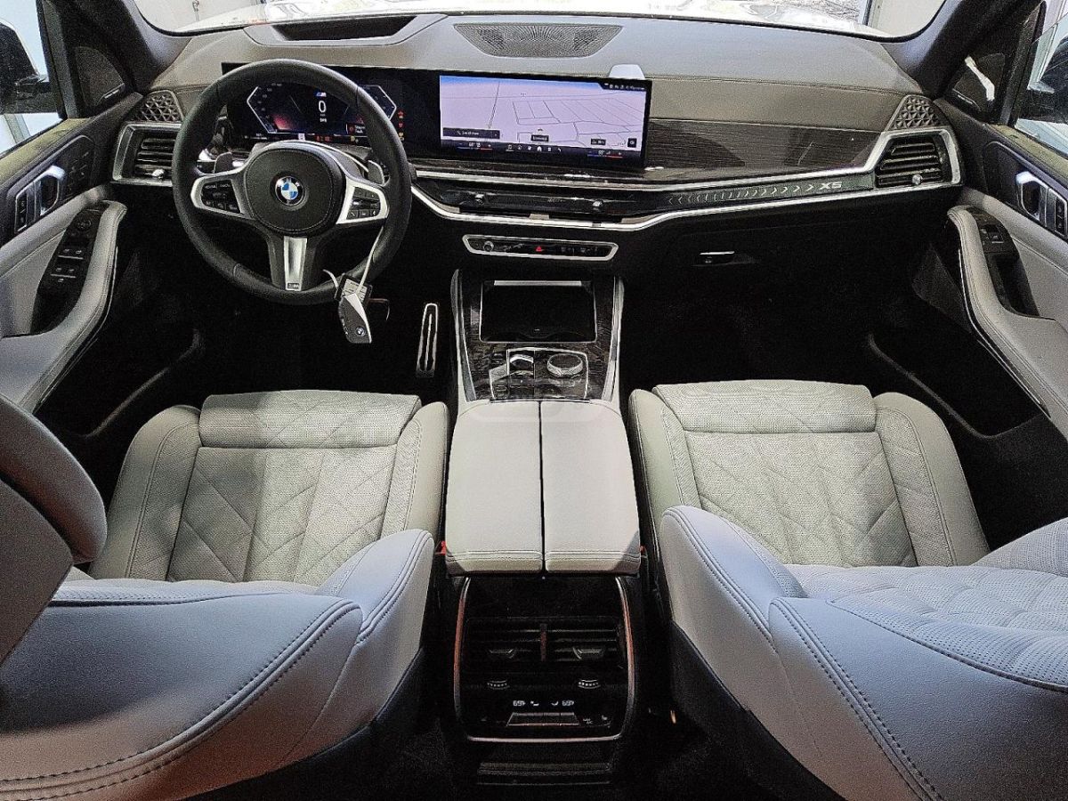 BMW X5 - фото 8