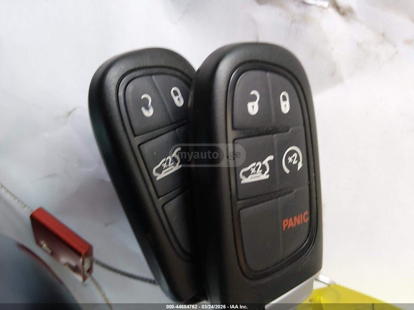 Jeep Cherokee - фото 11