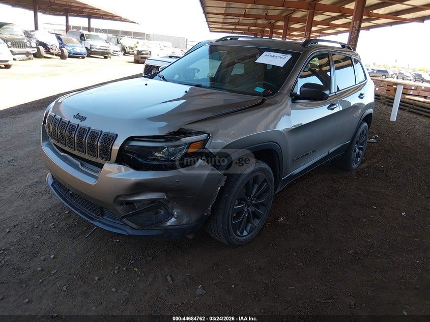 Jeep Cherokee - фото 2