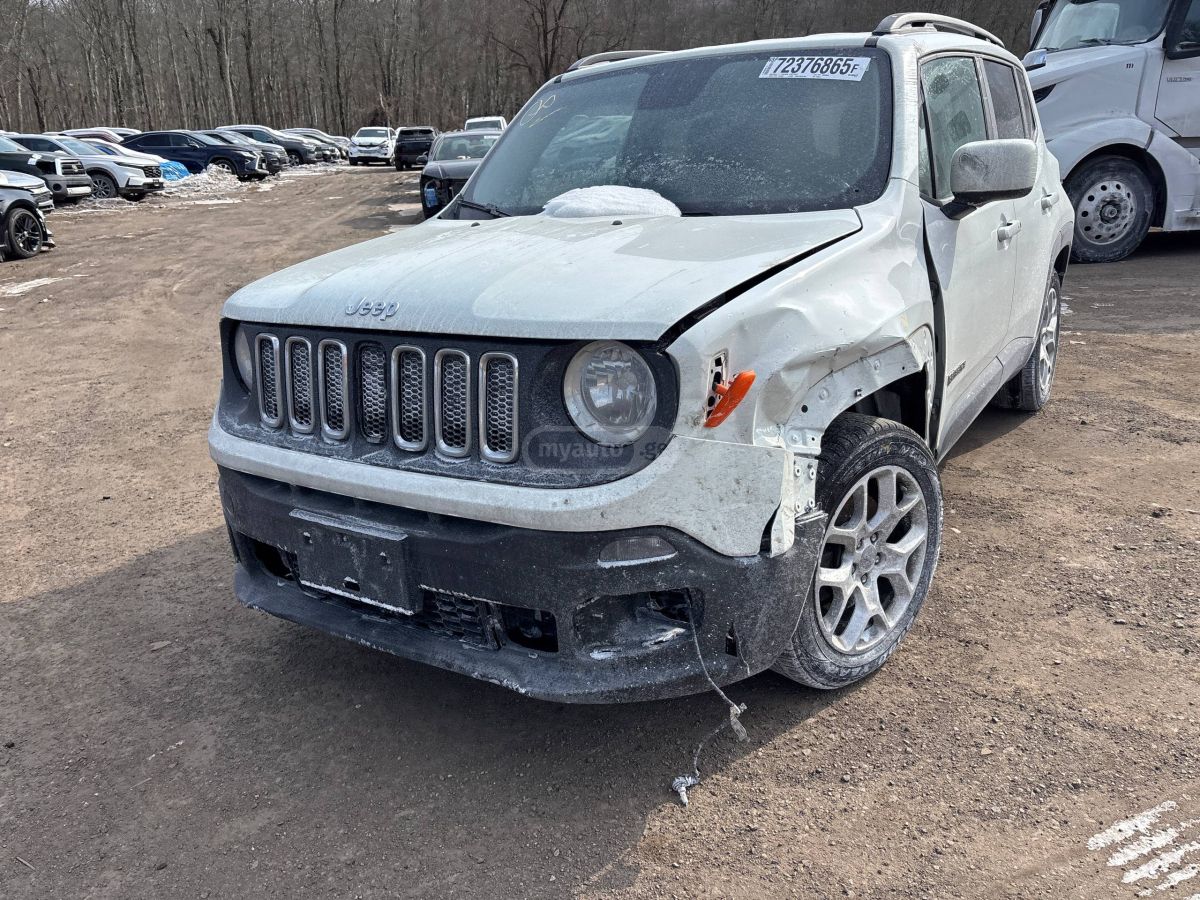 Jeep Renegade - фото 4