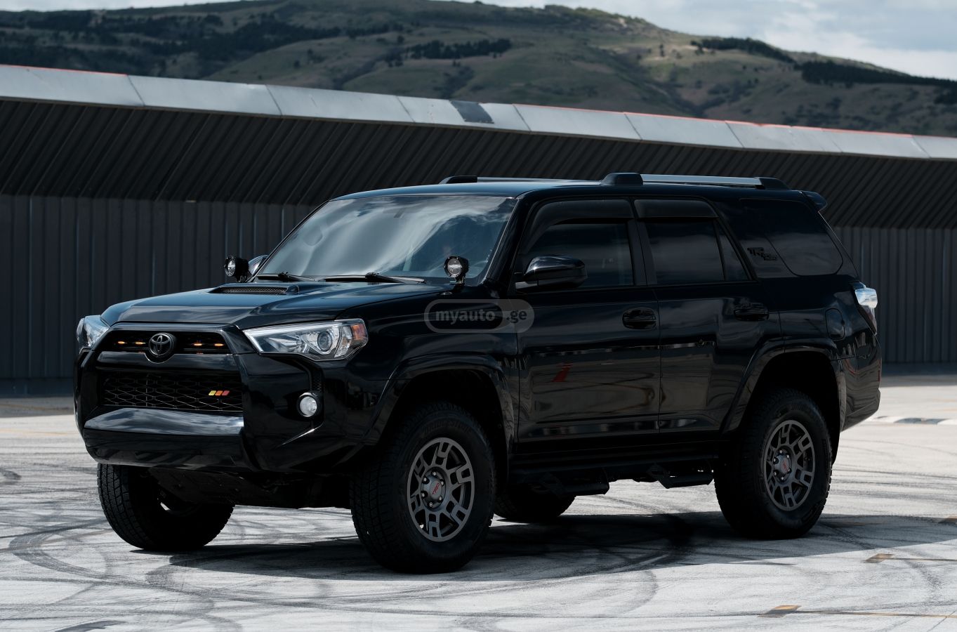 Toyota 4Runner - фото 14