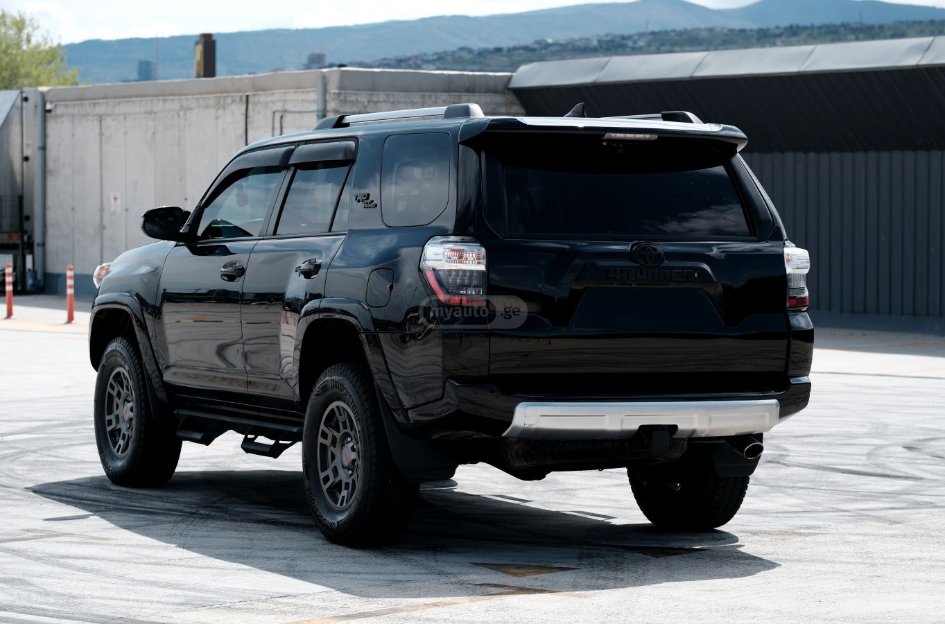 Toyota 4Runner - фото 6