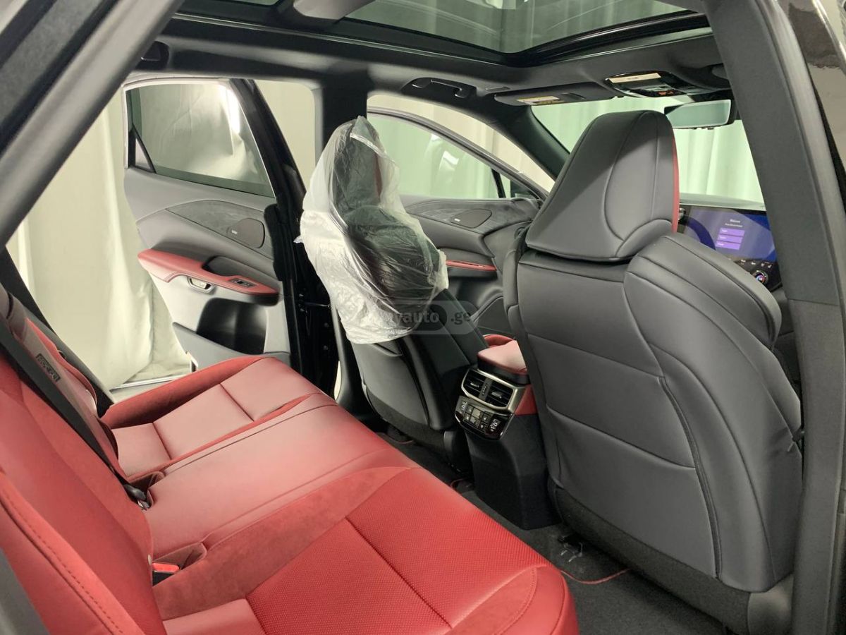 Lexus RX 500 - фото 4