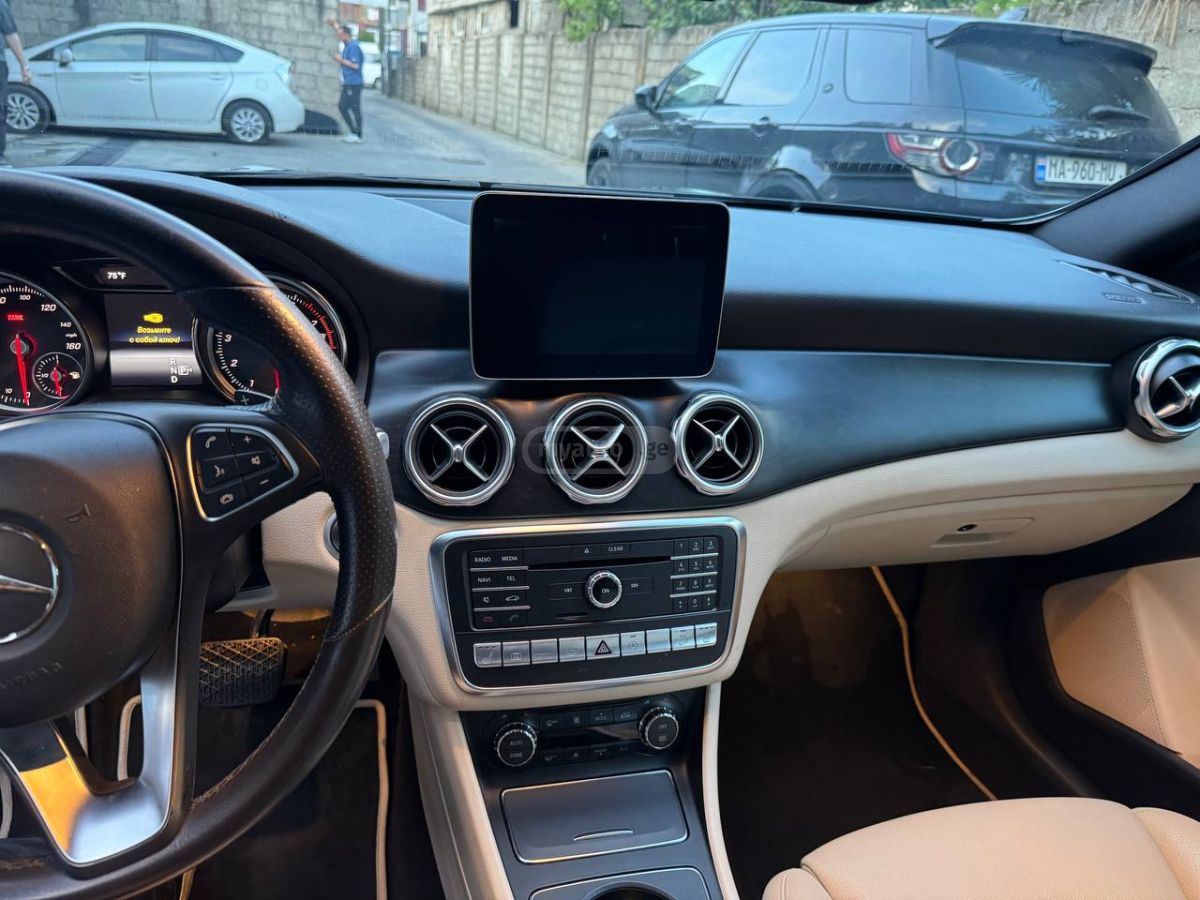 Mercedes-Benz GLA 250 - фото 4