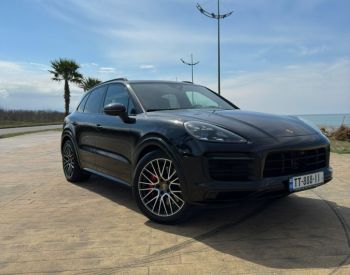 PorscheCayenne GTS