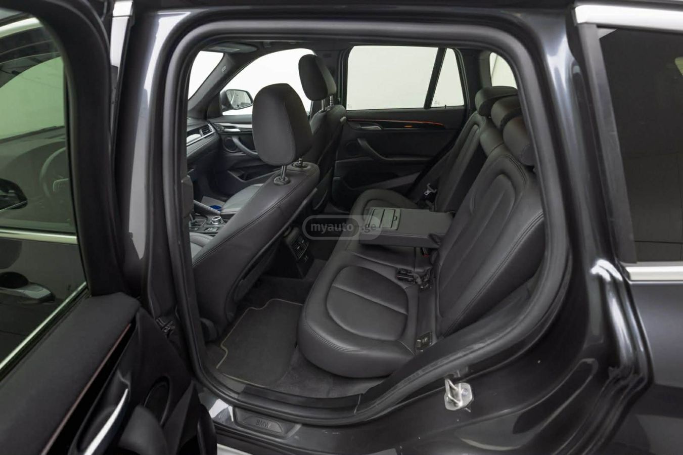 BMW f48 — миниатюра 5