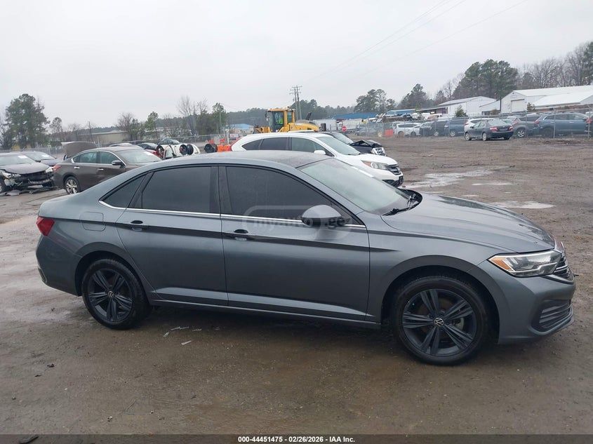 Volkswagen Jetta - фото 11