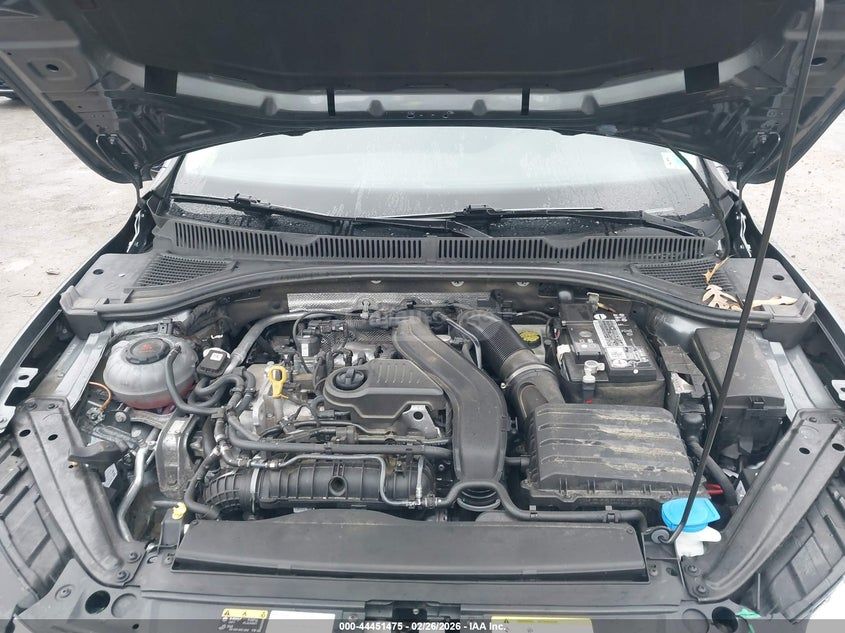 Volkswagen Jetta - фото 9