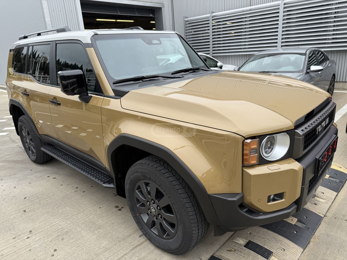Toyota Land Cruiser Prado - фото 1