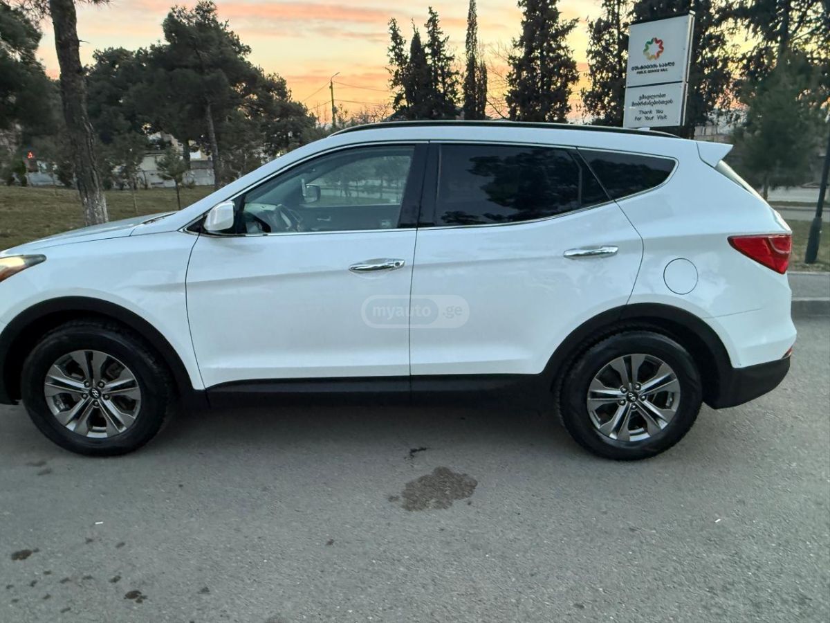 Hyundai Santa FE - фото 9