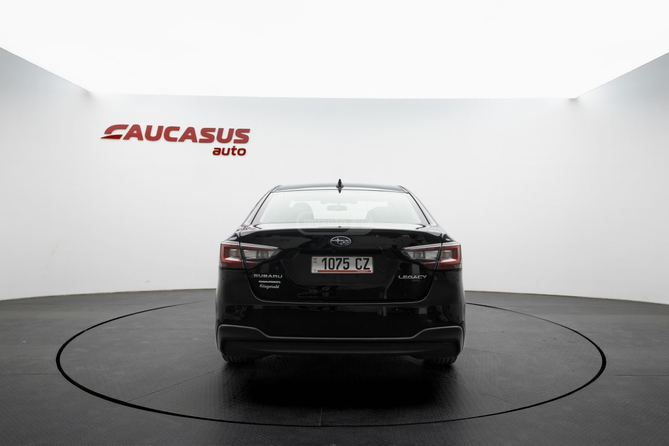 Subaru Legacy - фото 5