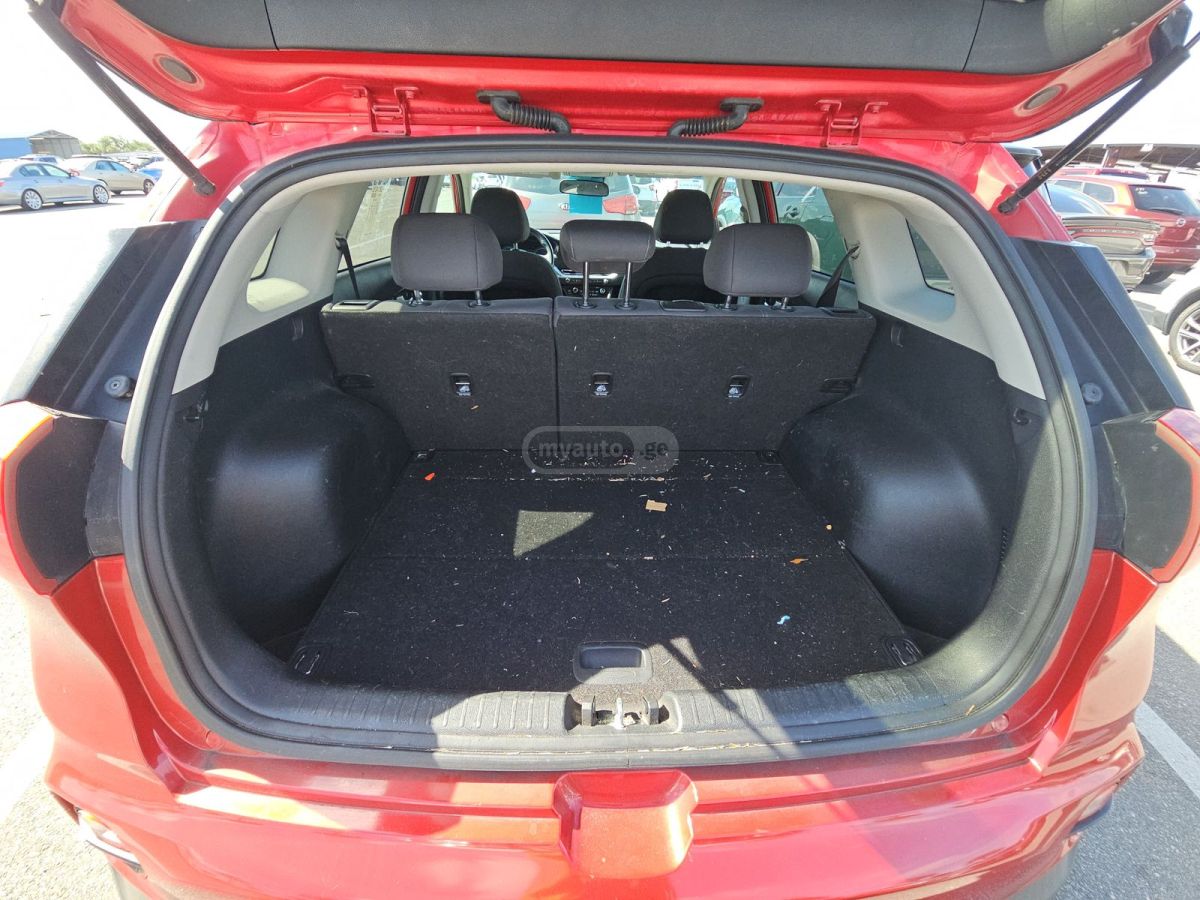 Kia Niro - фото 10