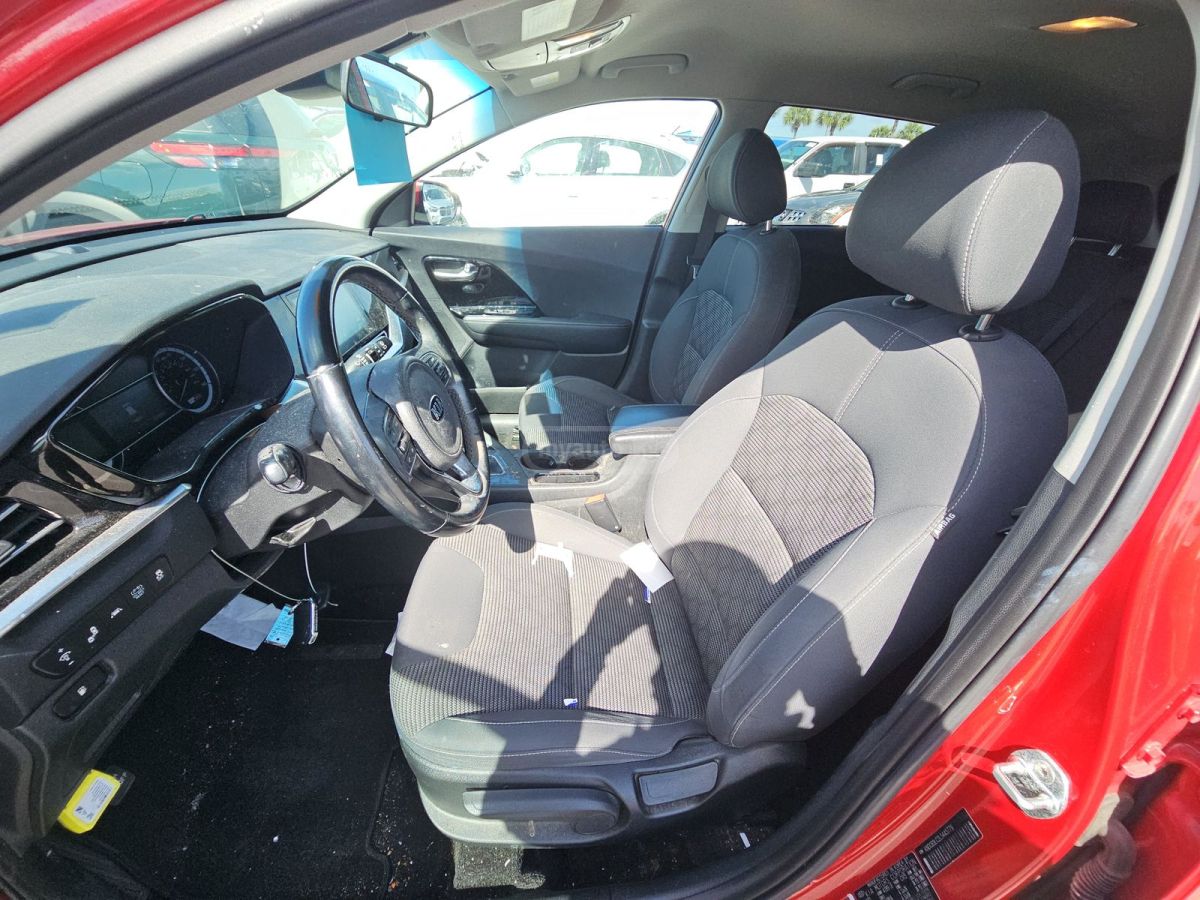 Kia Niro - фото 8