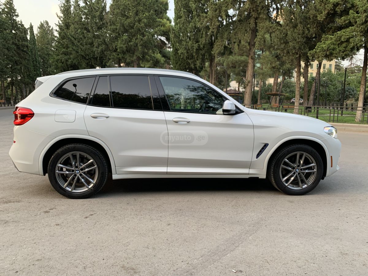 BMW X3 - фото 7