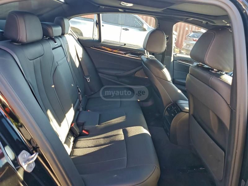 BMW 540 2022 — миниатюра 7