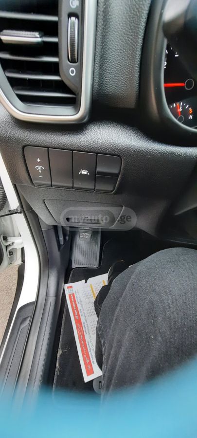 Kia Sportage - фото 6