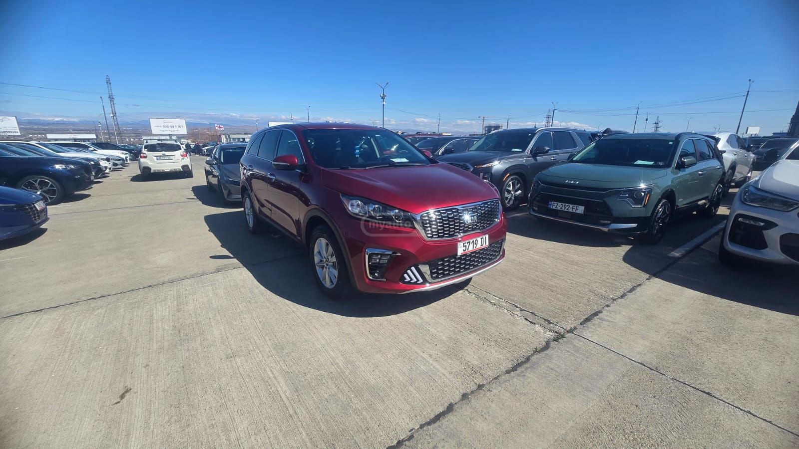 Kia Sorento - фото 1