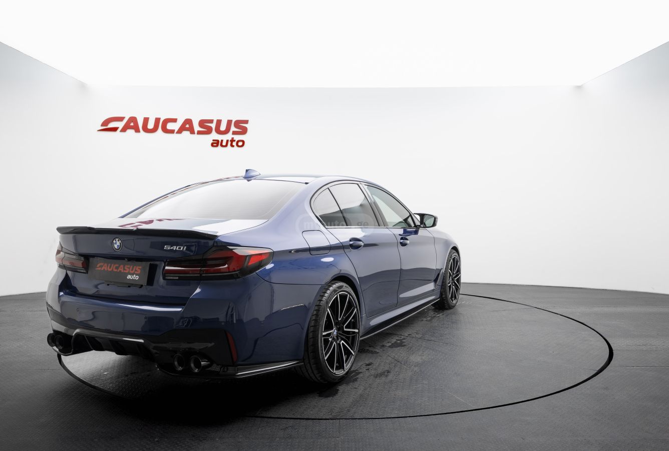 BMW 540 - фото 4