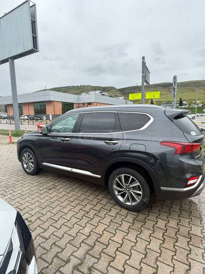 Hyundai Santa FE - фото 3