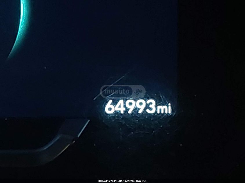 Hyundai Ioniq - фото 12