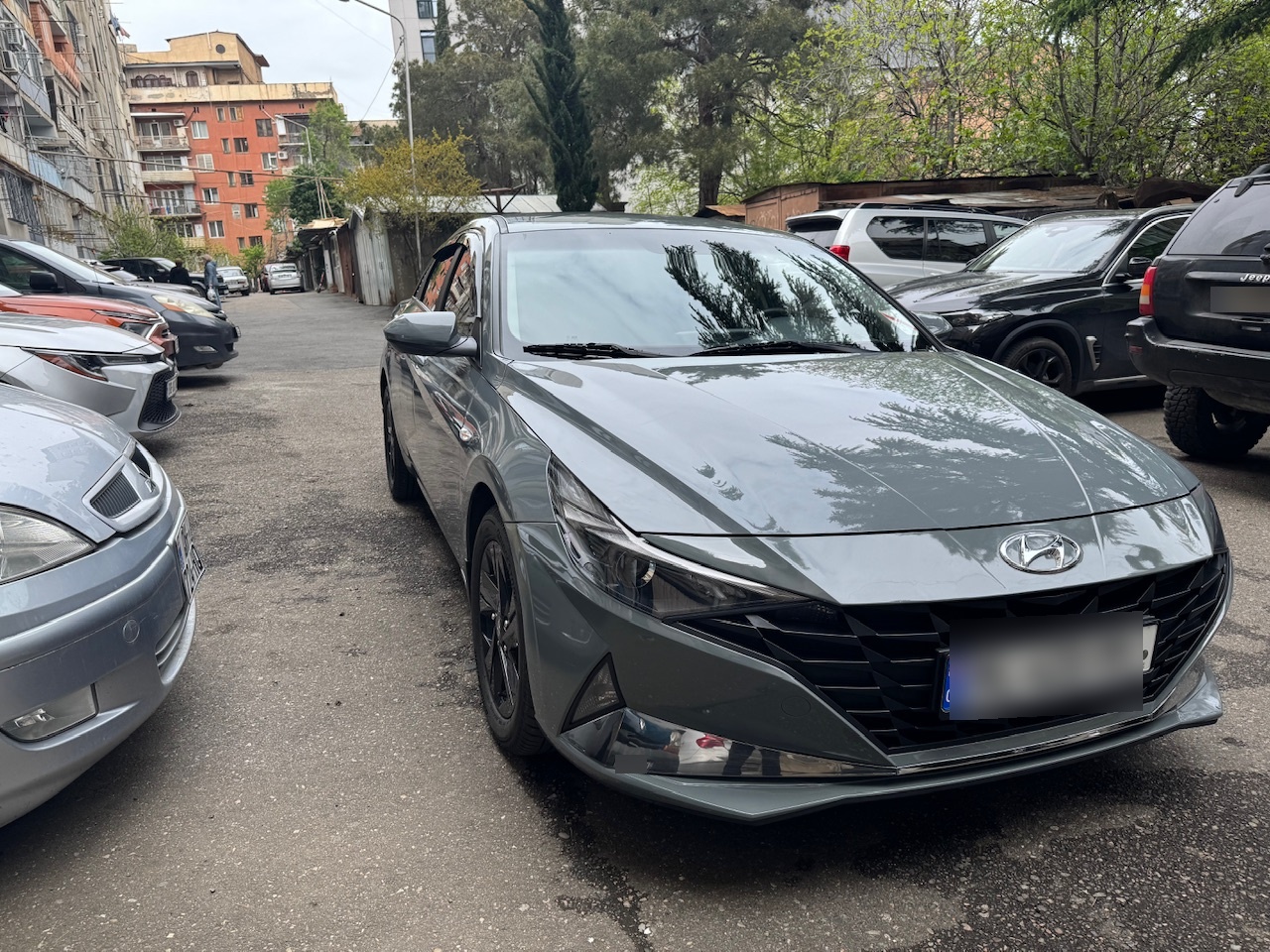 Hyundai Elantra - фото 2