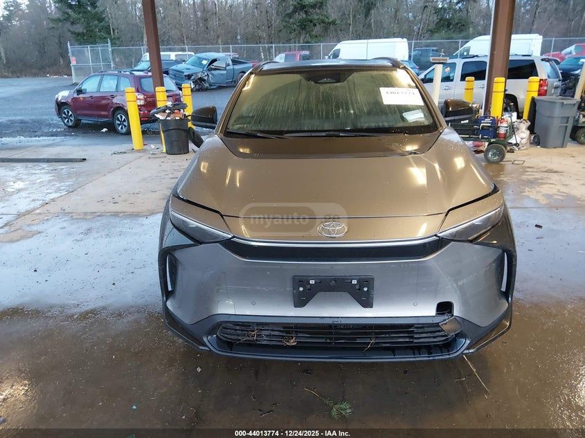 Toyota bZ4X 2024 — миниатюра 11