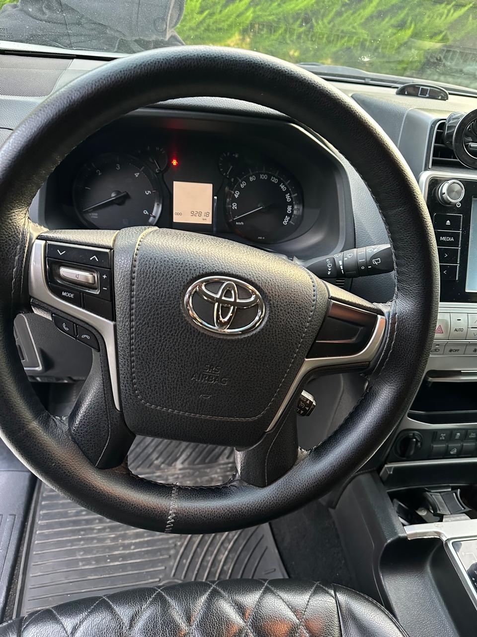 Toyota Land Cruiser Prado - фото 6