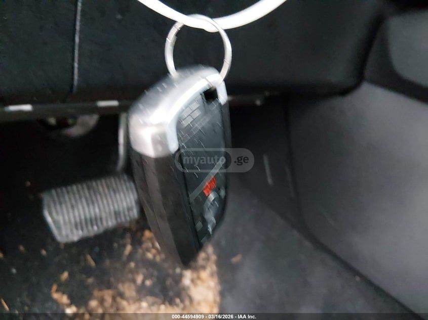 Ford Escape - фото 11