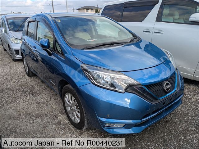 Nissan Note - фото 1