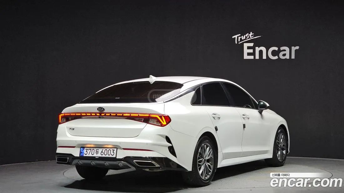 Kia Optima - фото 2